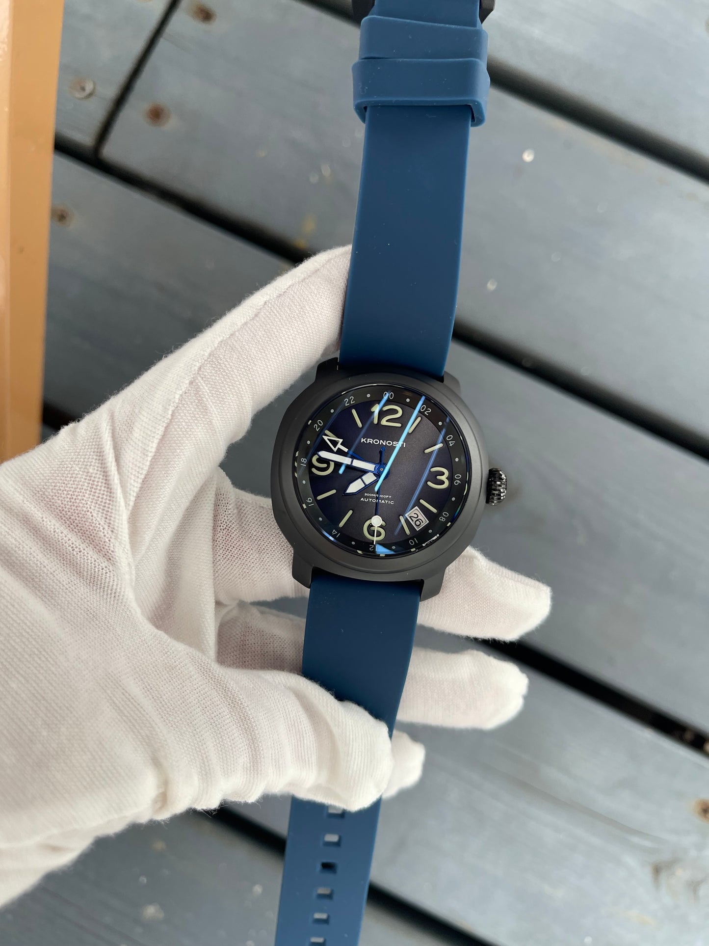 KRONOSTI Voyager Horizon – GMT Black Titanium