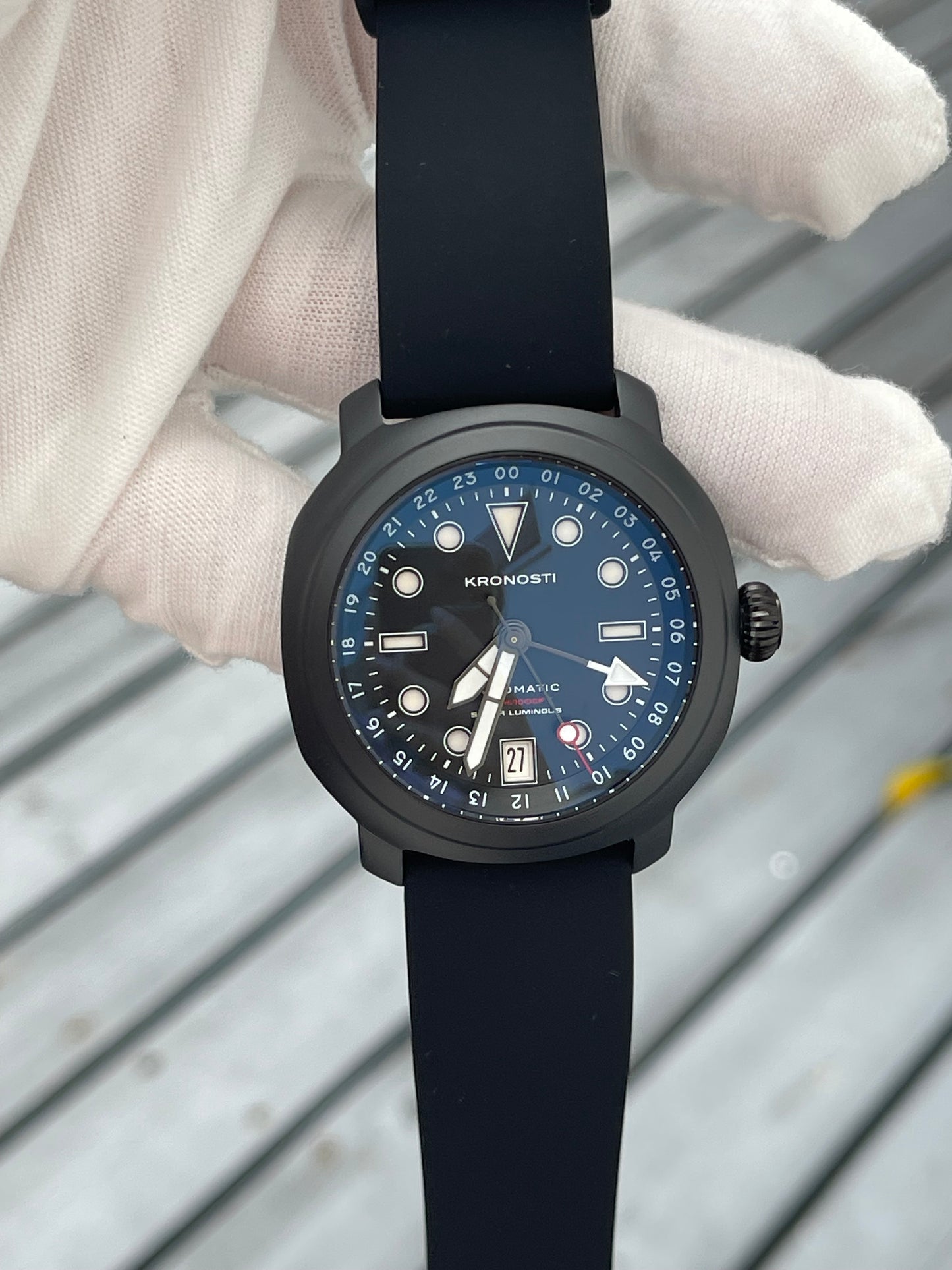 KRONOSTI Voyager Horizon – GMT Black Titanium