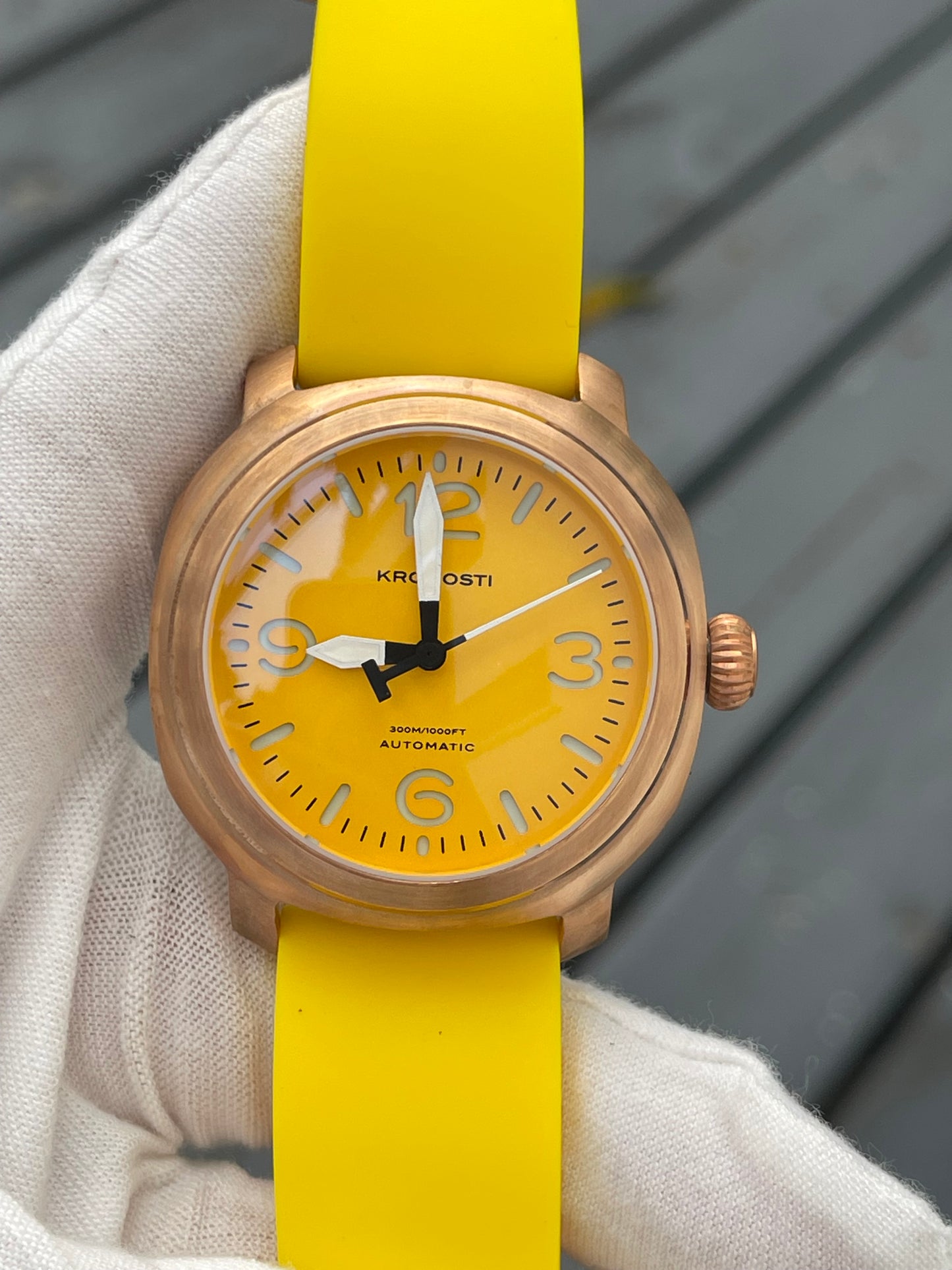 KRONOSTI Voyager Horizon – Three-Hand Bronze