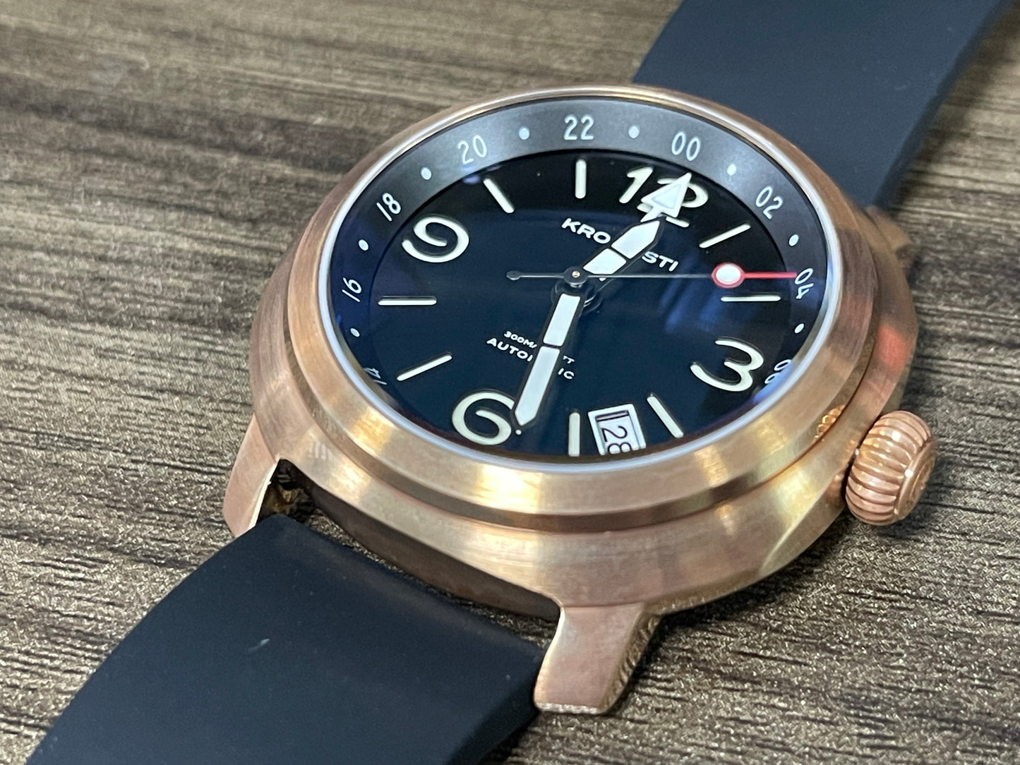 KRONOSTI Voyager Horizon – GMT Bronze