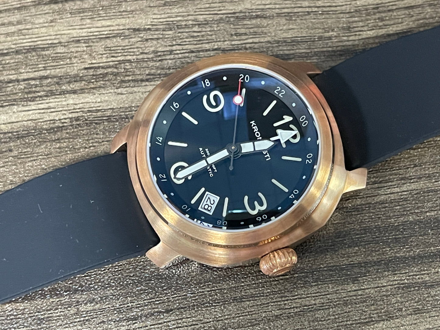 KRONOSTI Voyager Horizon – GMT Bronze