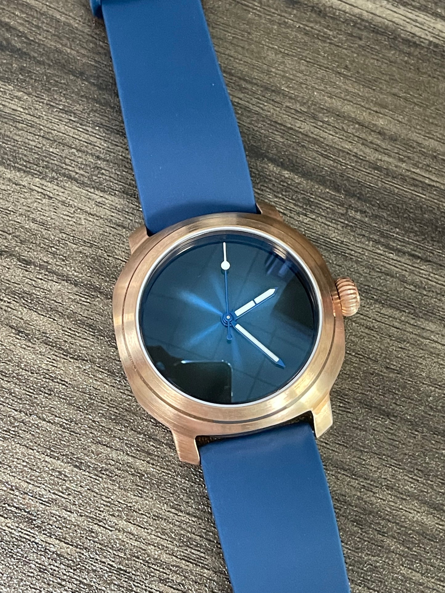 KRONOSTI Voyager Horizon – Three-Hand Bronze