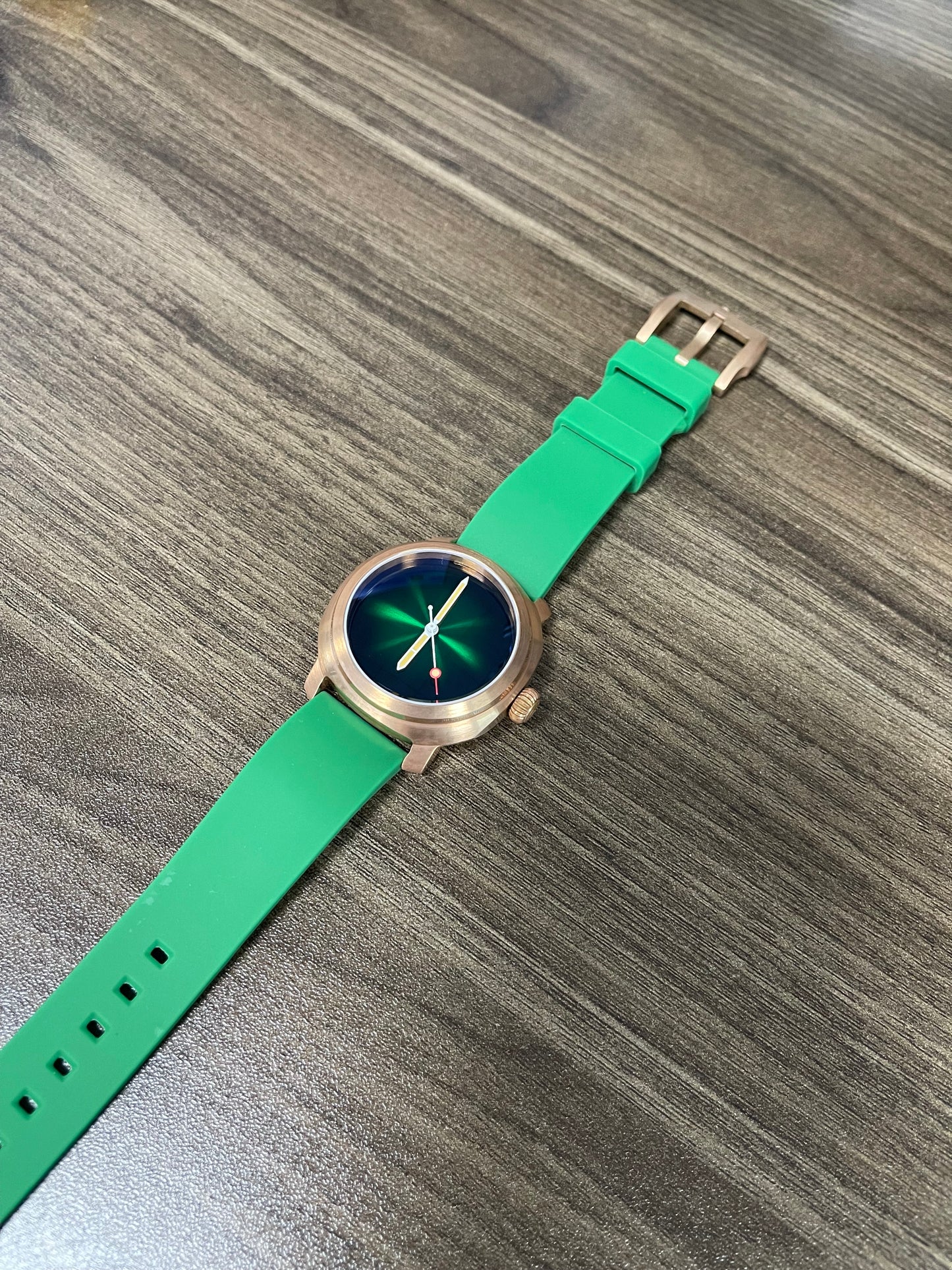 KRONOSTI Voyager Horizon – Three-Hand Bronze