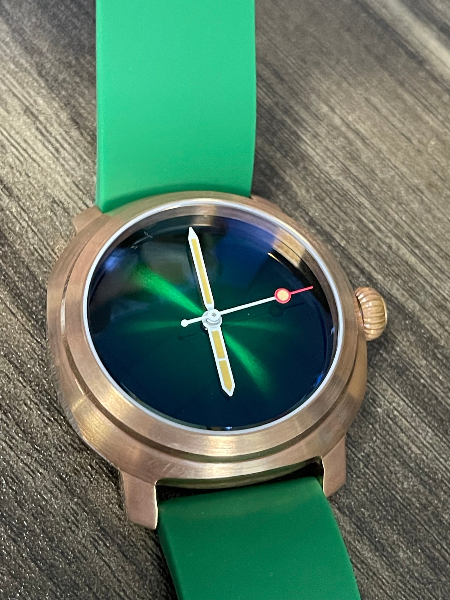 KRONOSTI Voyager Horizon – Three-Hand Bronze