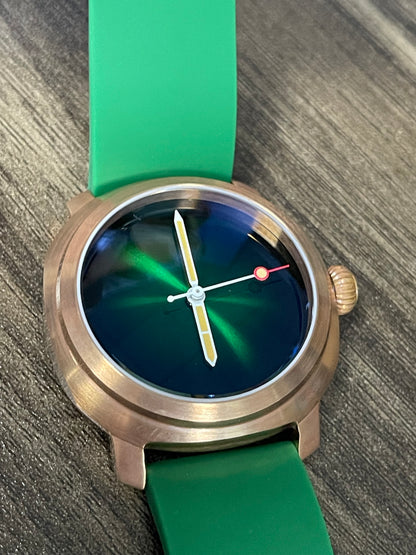 KRONOSTI Voyager Horizon – Three-Hand Bronze