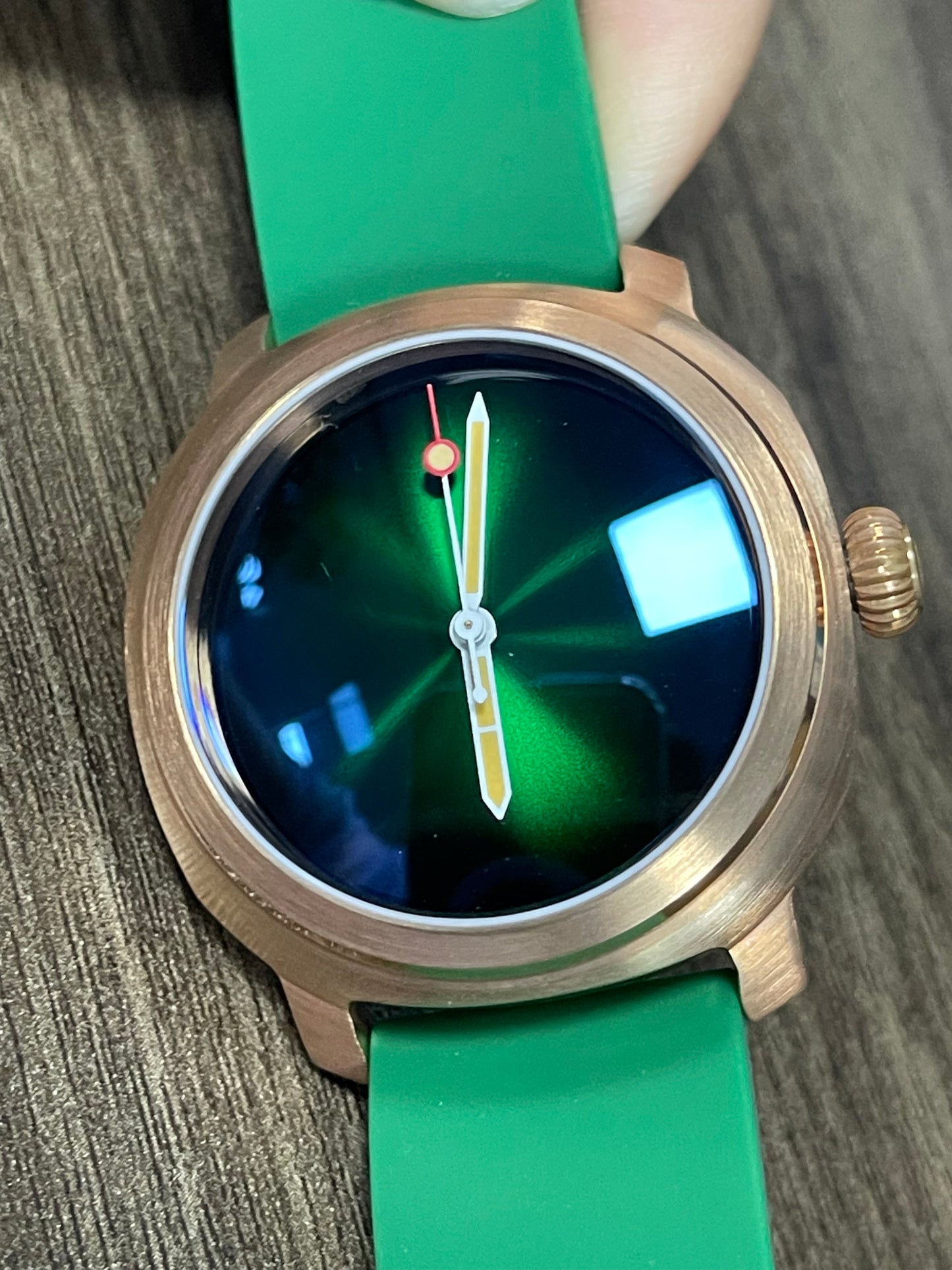 KRONOSTI Voyager Horizon – Three-Hand Bronze