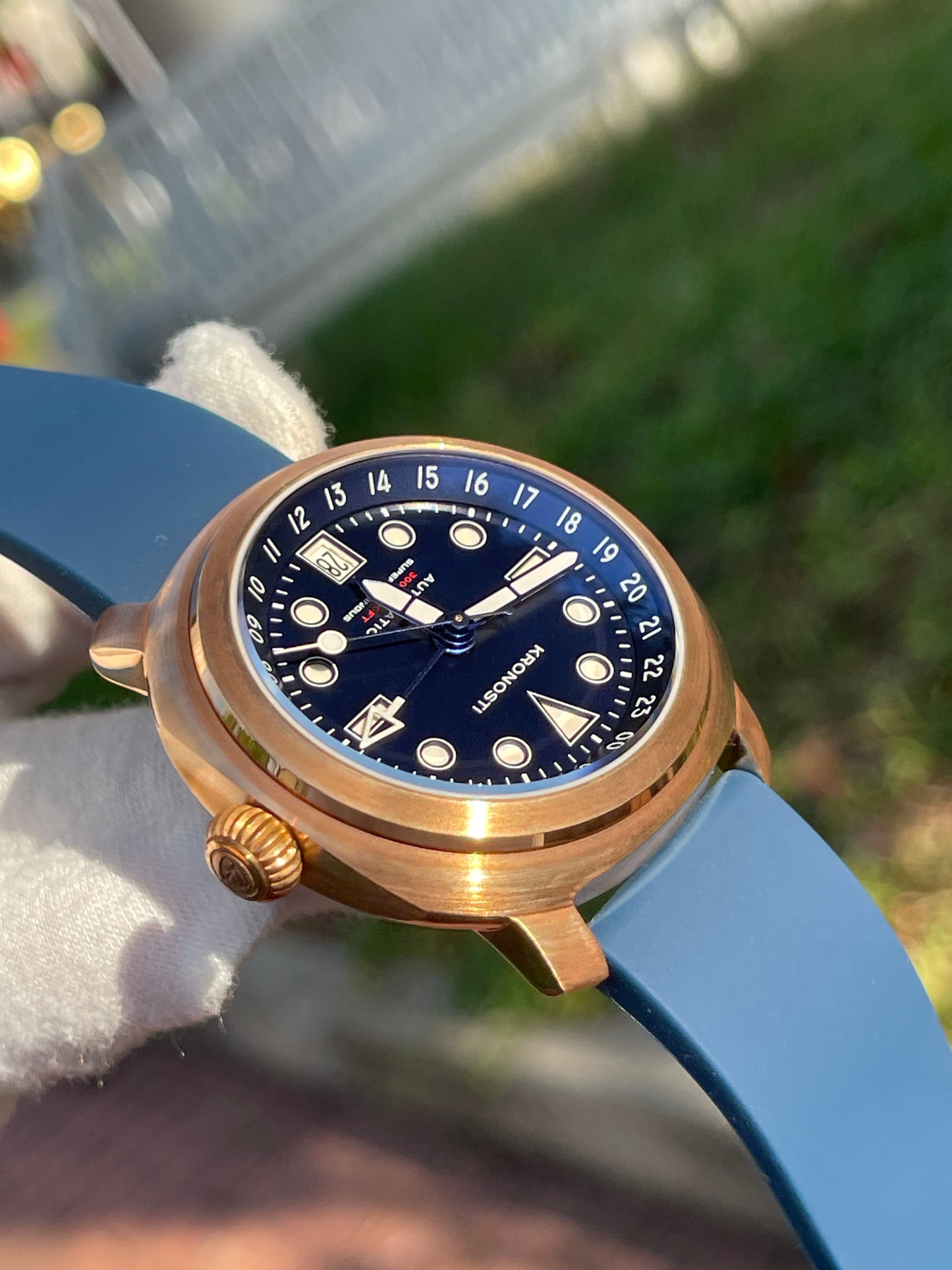 KRONOSTI Voyager Horizon – GMT Bronze