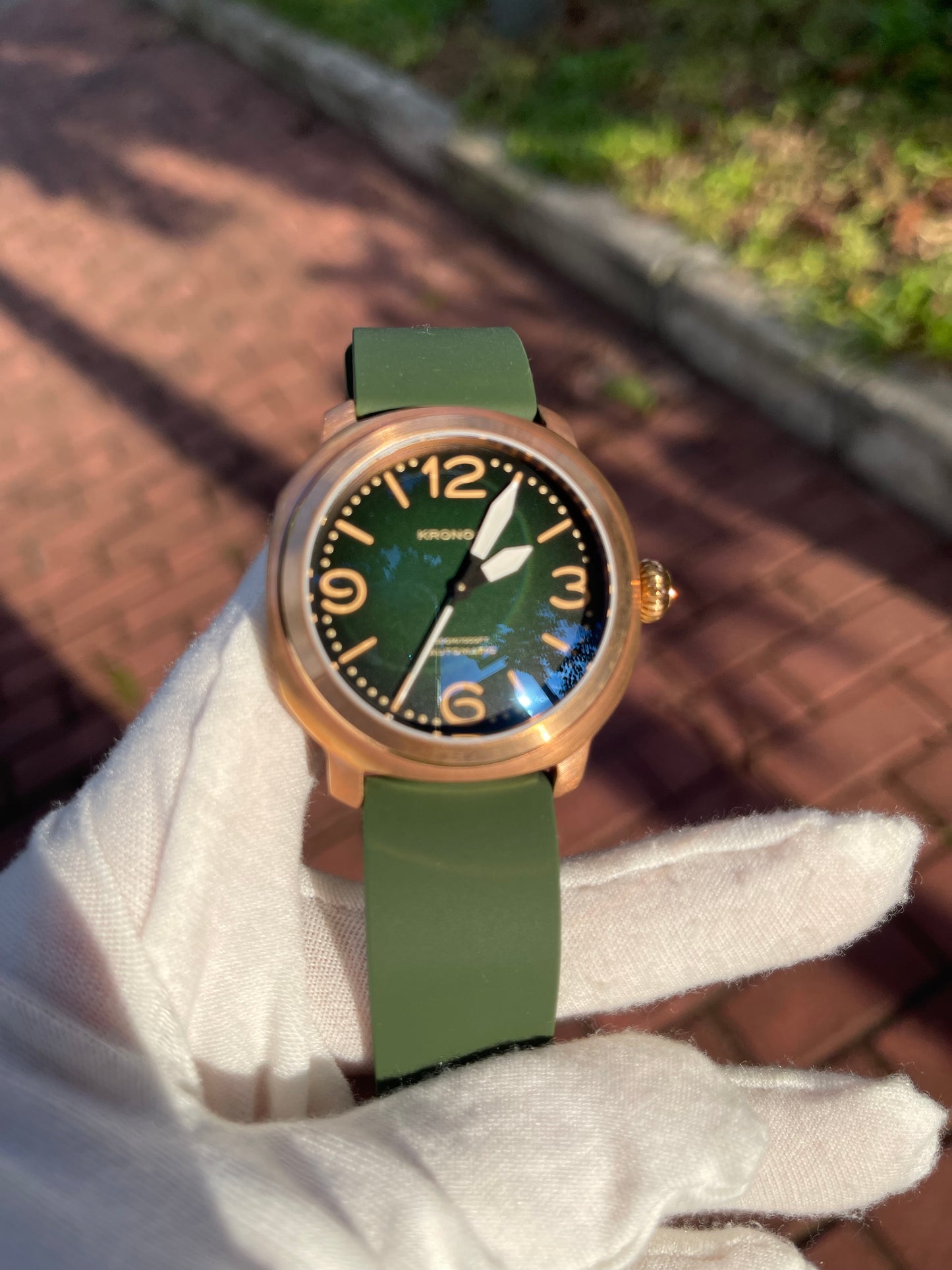 KRONOSTI Voyager Horizon – Three-Hand Bronze