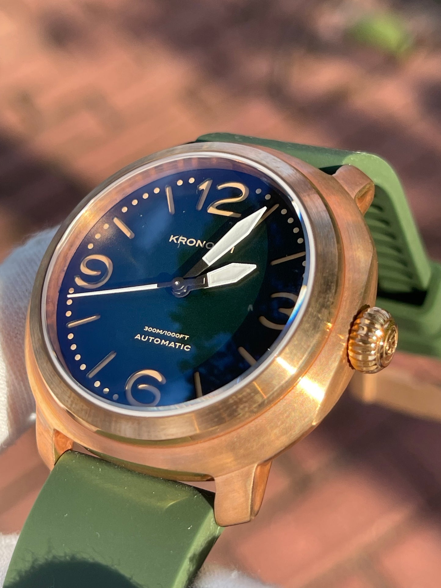 KRONOSTI Voyager Horizon – Three-Hand Bronze