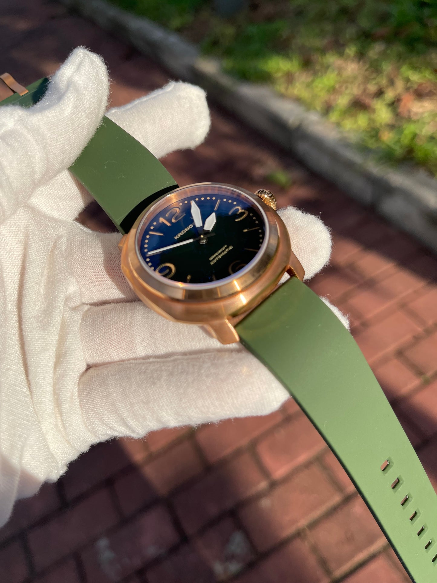 KRONOSTI Voyager Horizon – Three-Hand Bronze