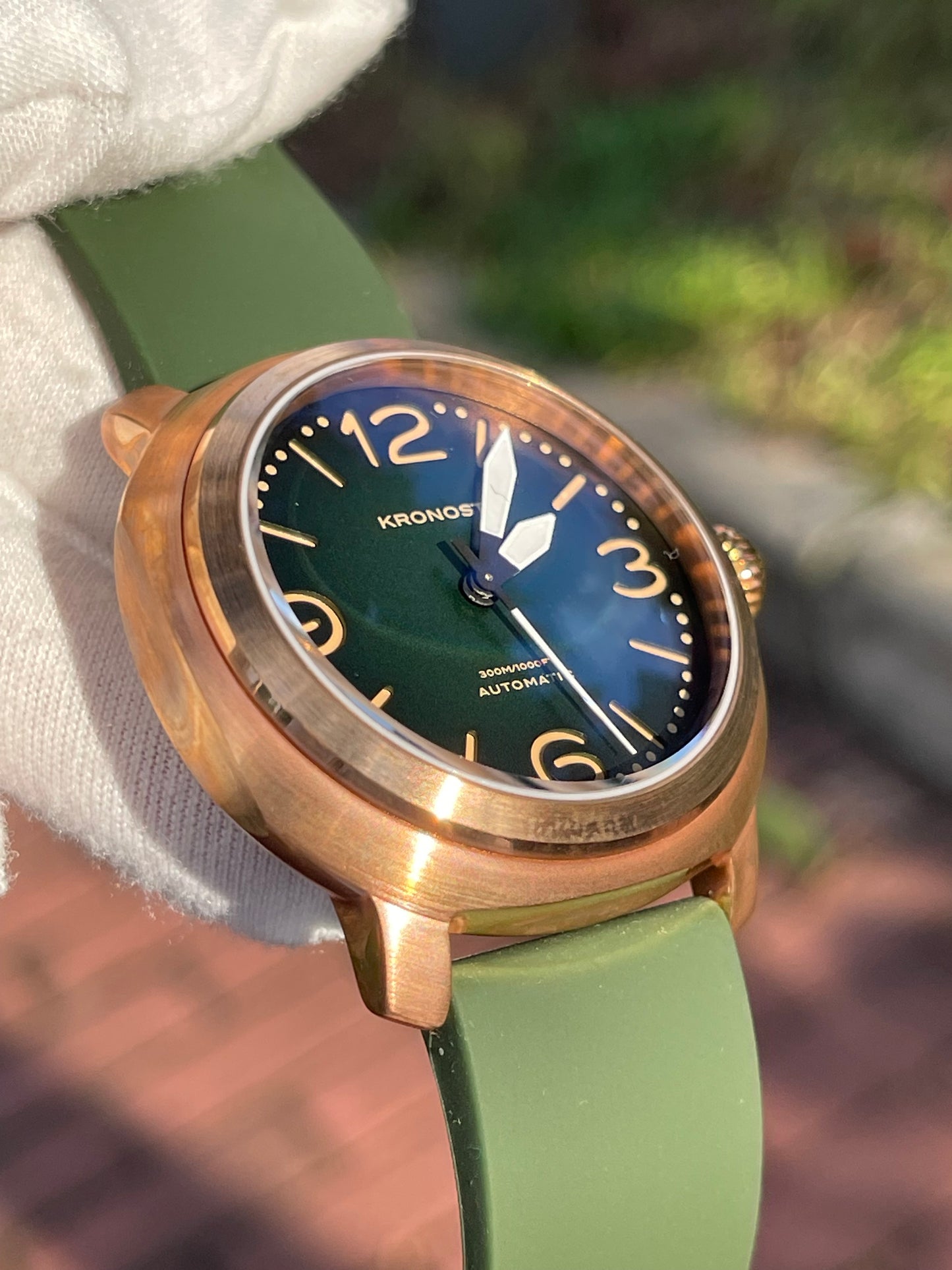 KRONOSTI Voyager Horizon – Three-Hand Bronze