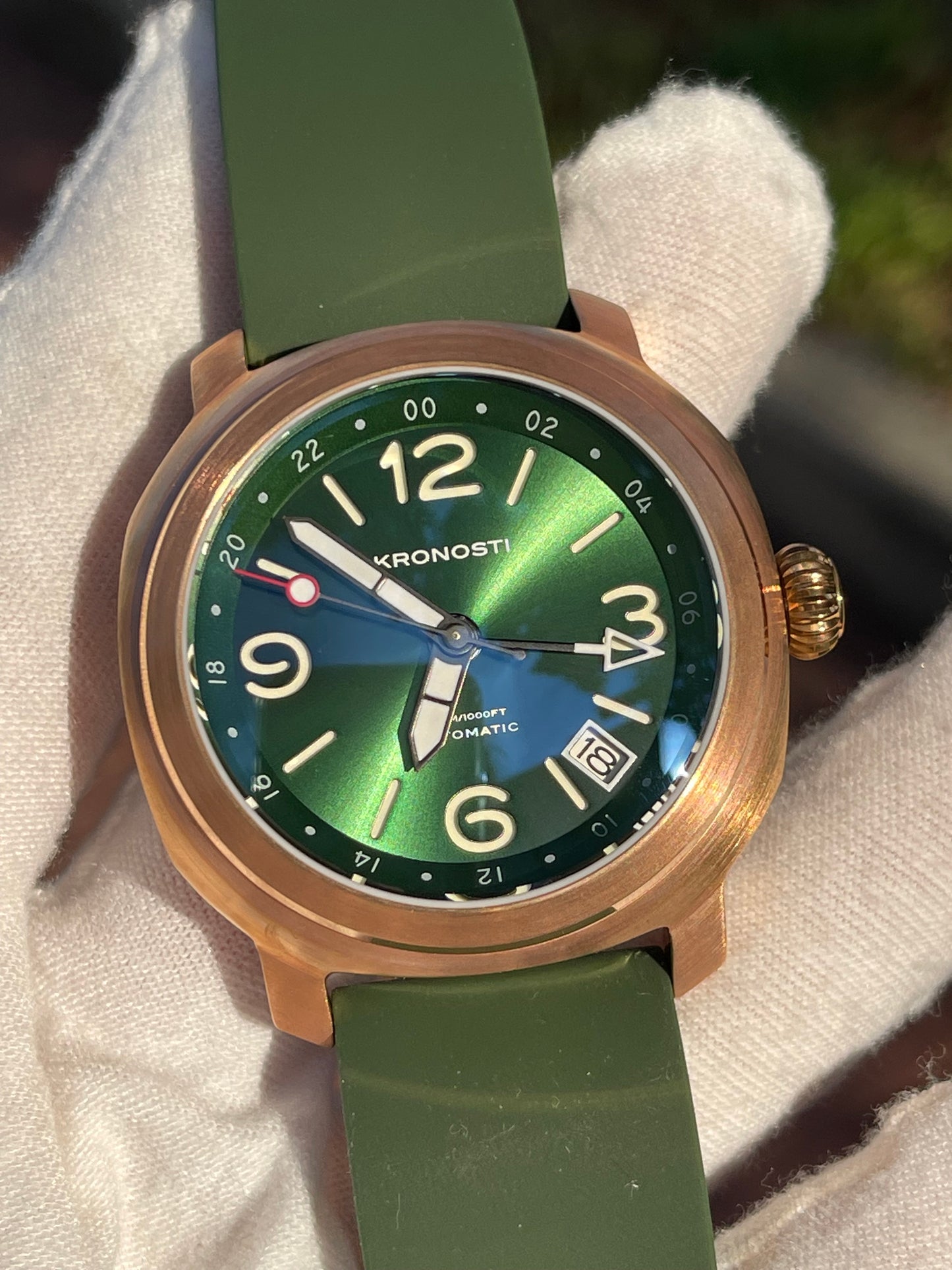 KRONOSTI Voyager Horizon – GMT Bronze