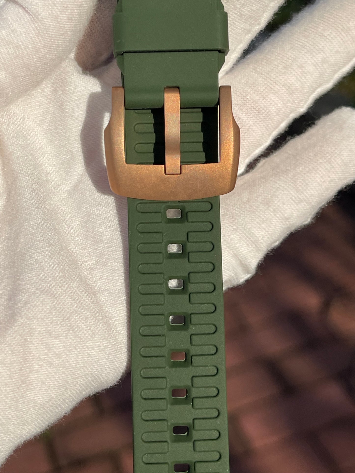 KRONOSTI Voyager Horizon – GMT Bronze