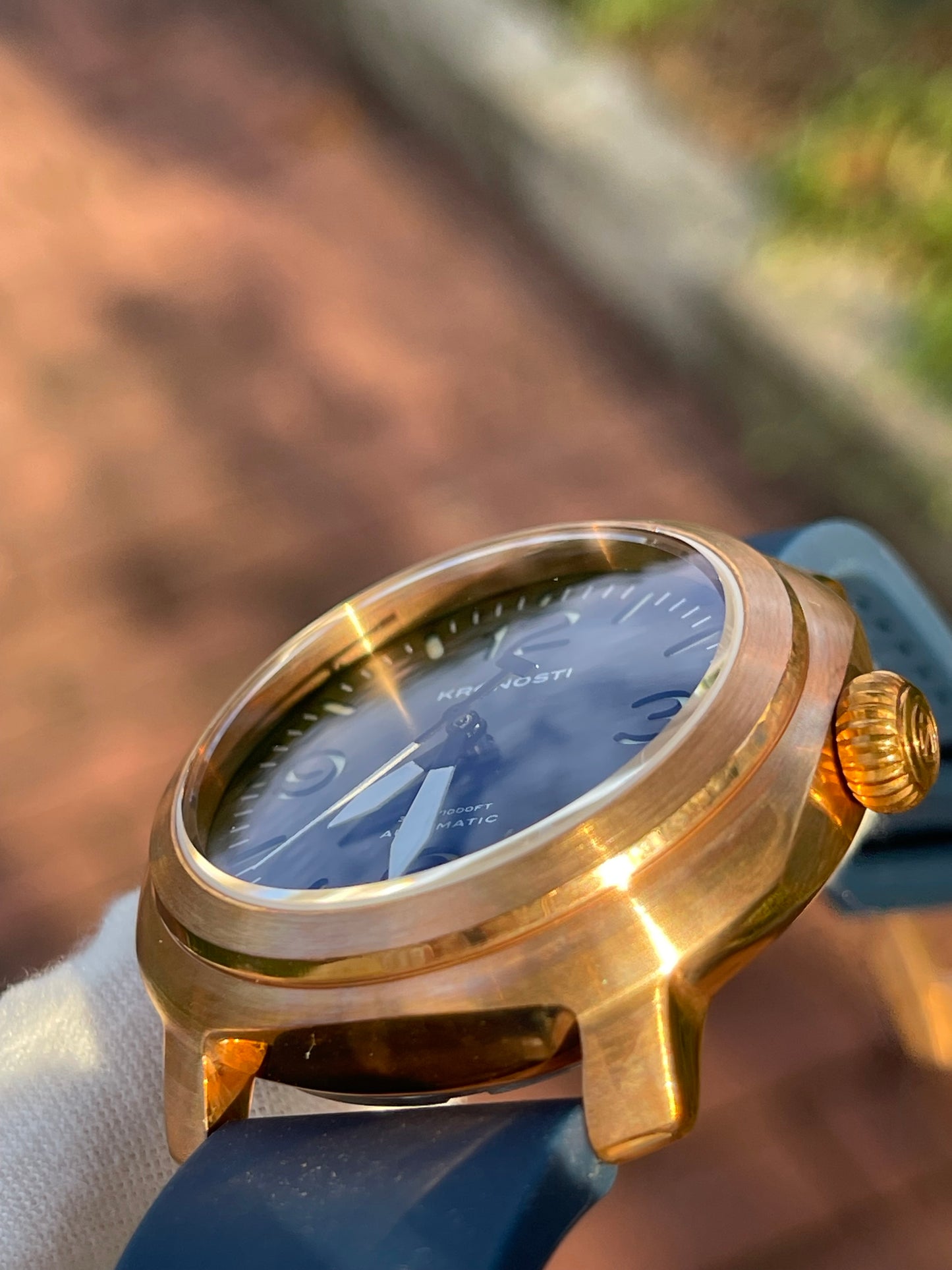 KRONOSTI Voyager Horizon – Three-Hand Bronze