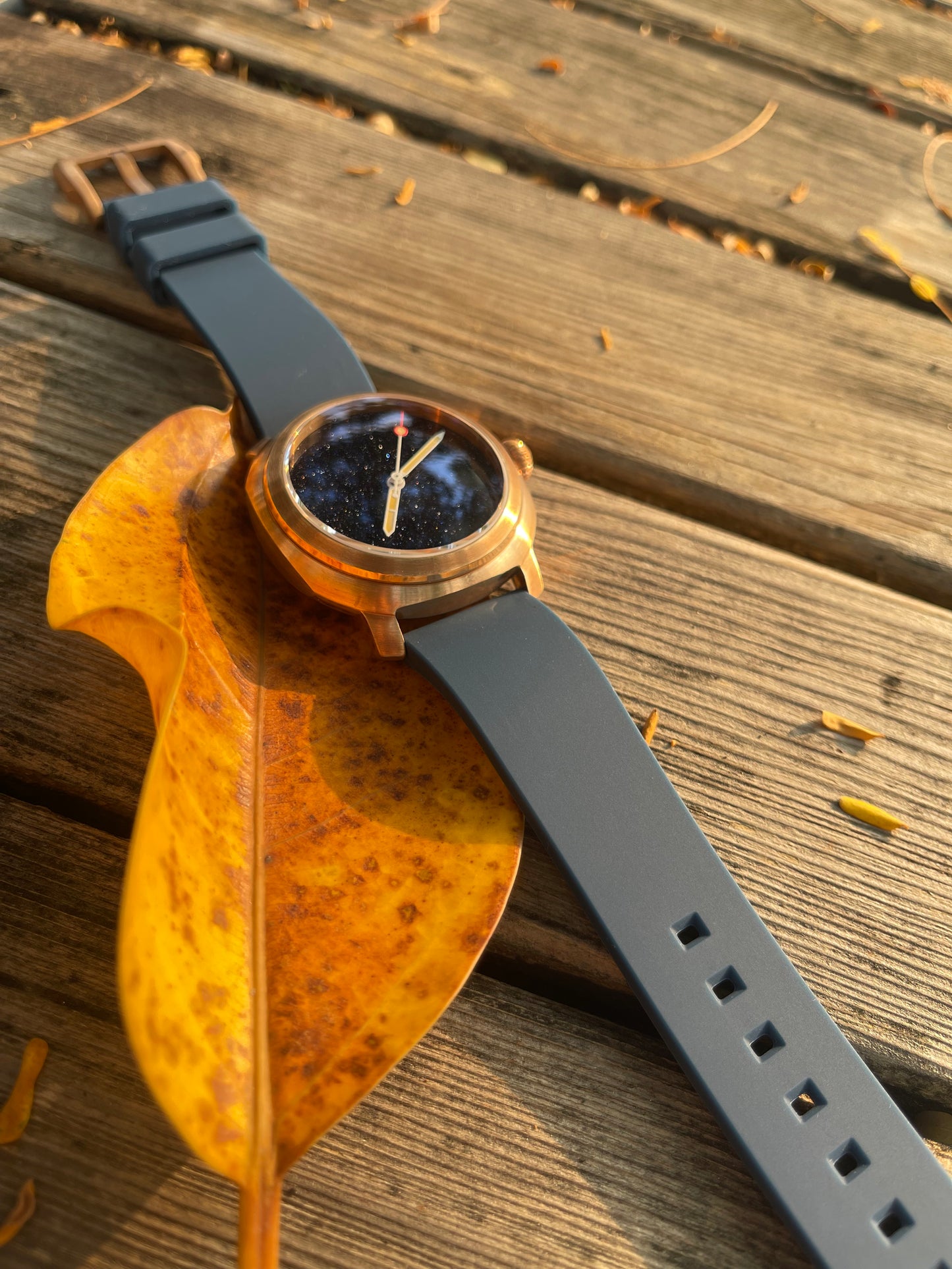 KRONOSTI Voyager Horizon – Three-Hand Bronze