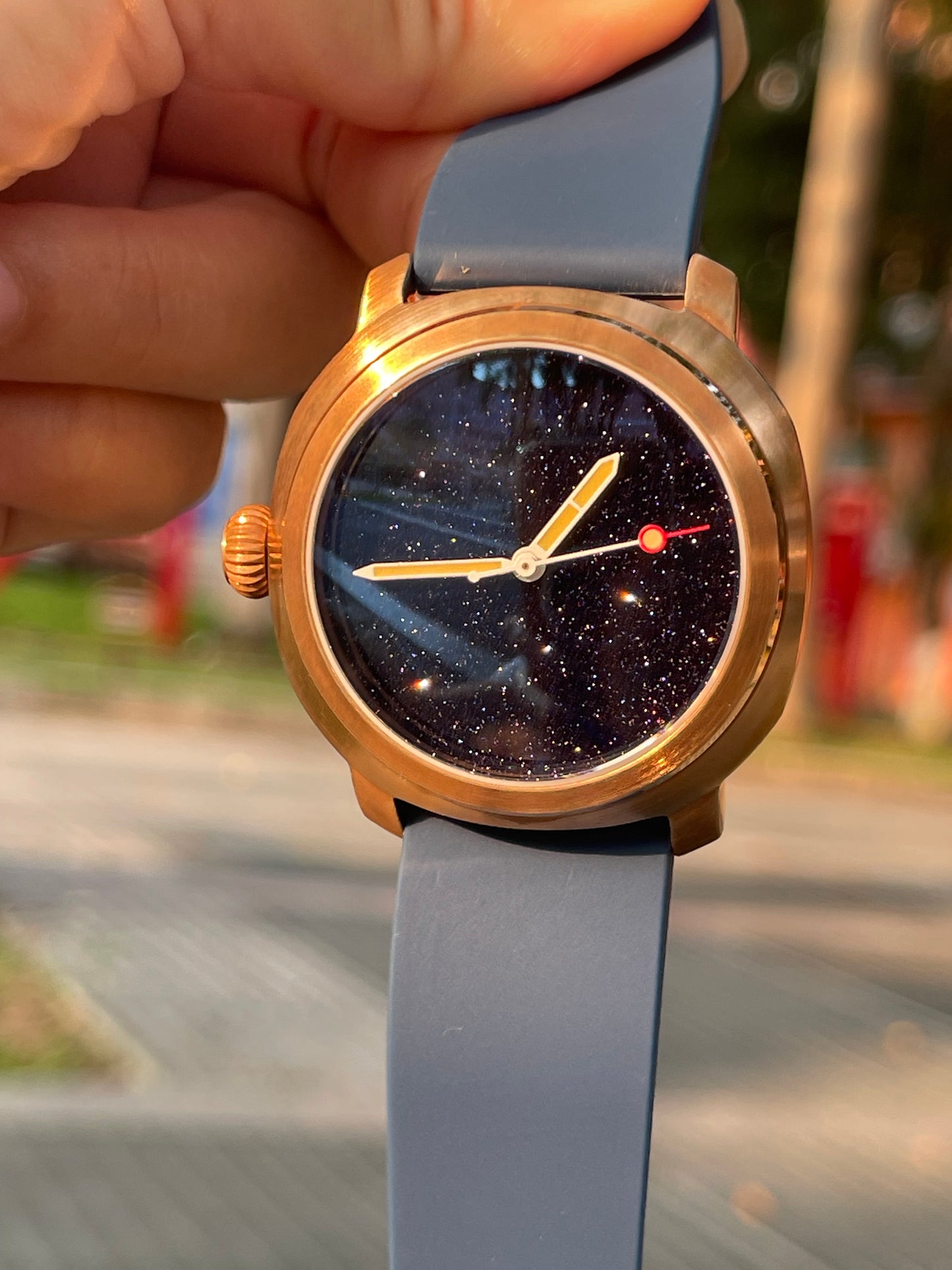 KRONOSTI Voyager Horizon – Three-Hand Bronze