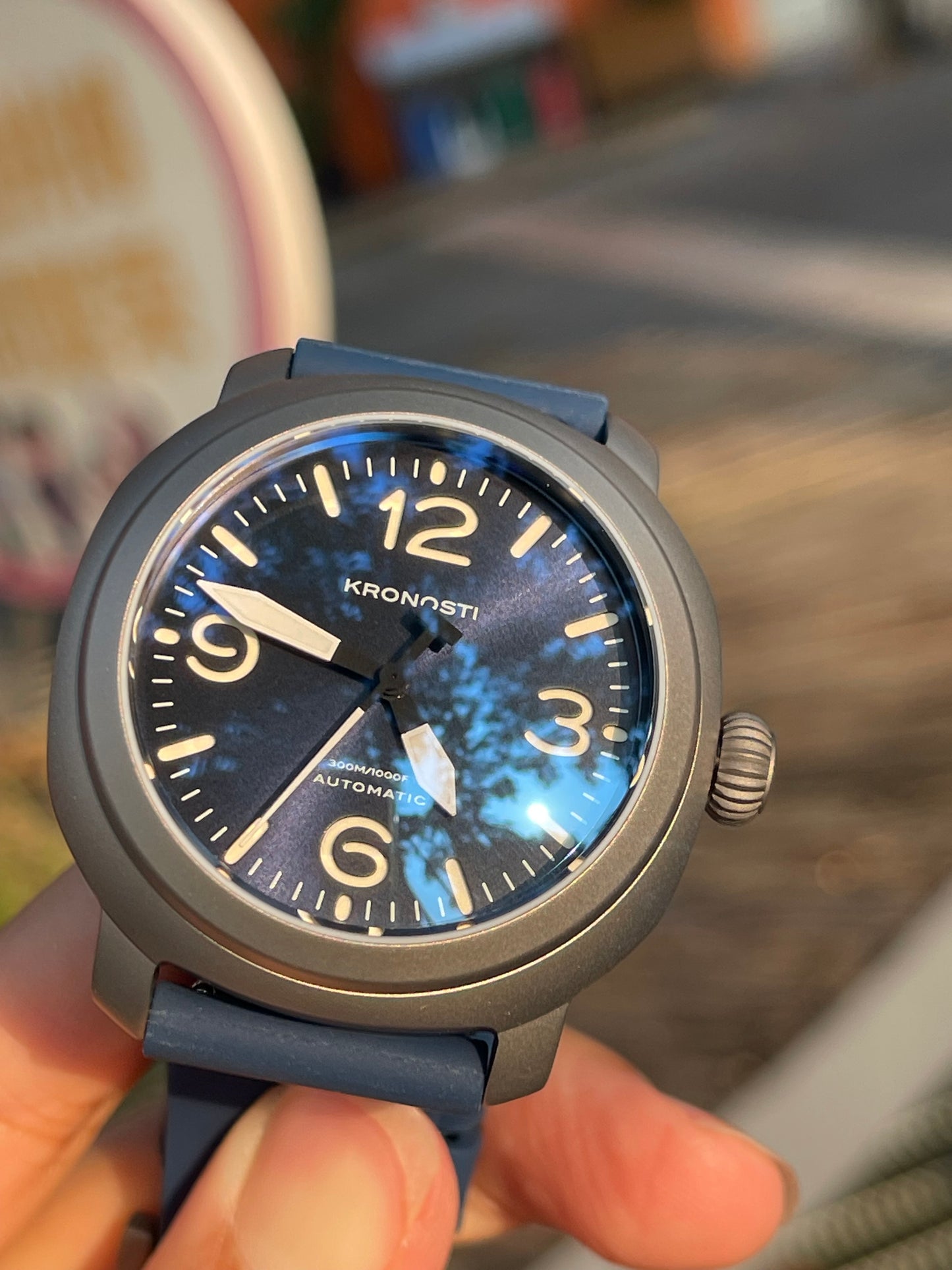 KRONOSTI Voyager Horizon – Three-Hand Titanium