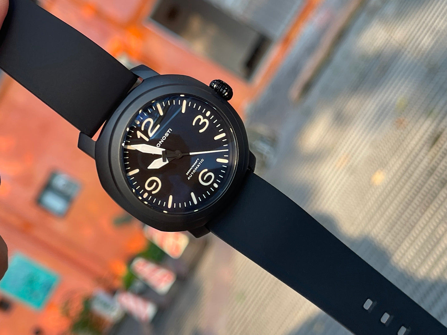 KRONOSTI Voyager Horizon – Three-Hand Black Titanium