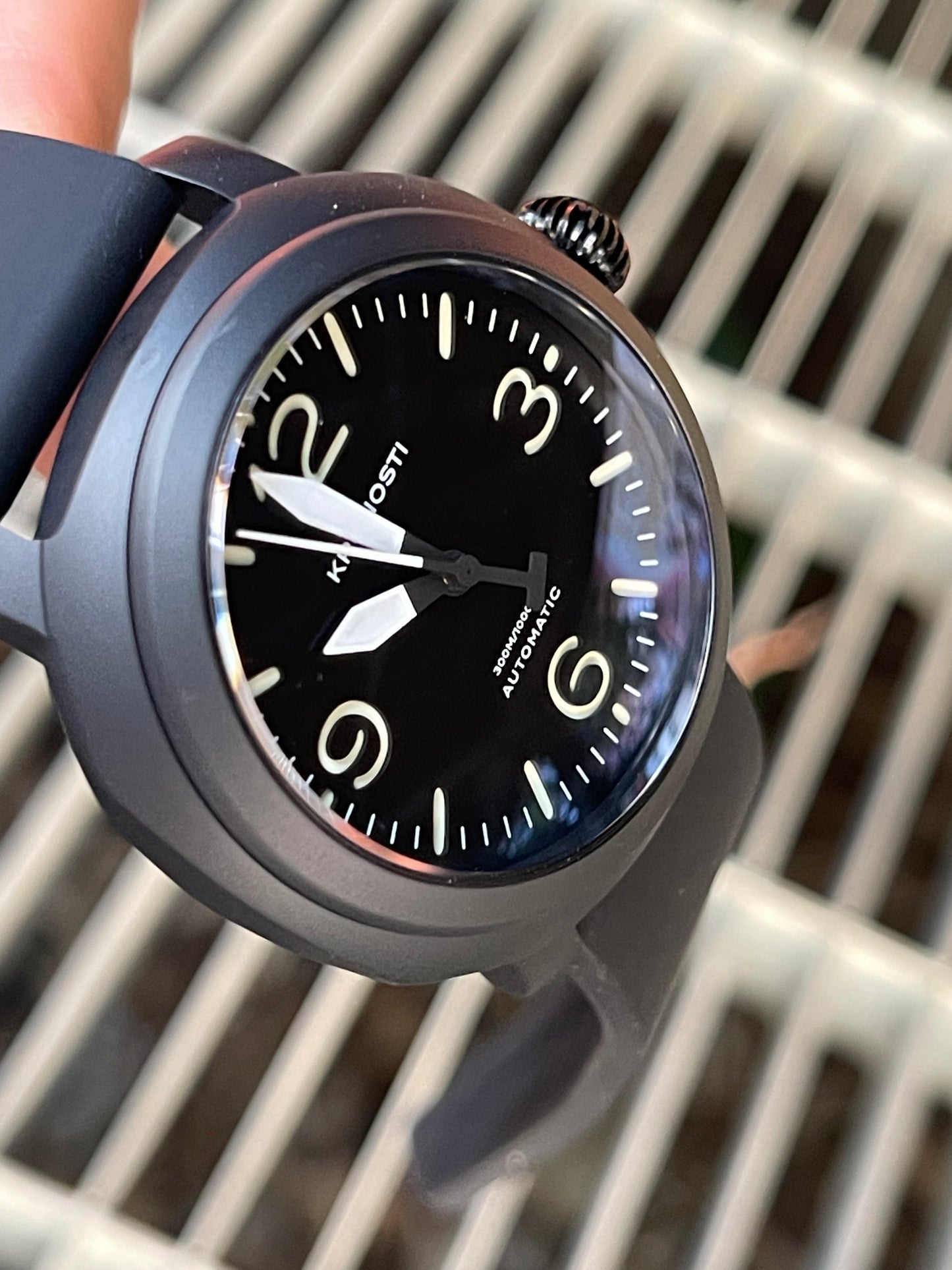 KRONOSTI Voyager Horizon – Three-Hand Black Titanium