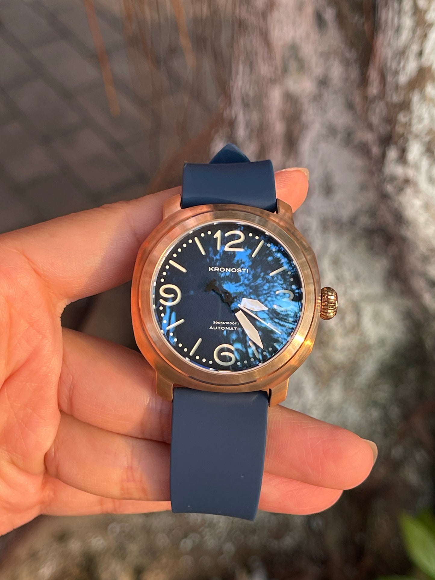 KRONOSTI Voyager Horizon – Three-Hand Bronze