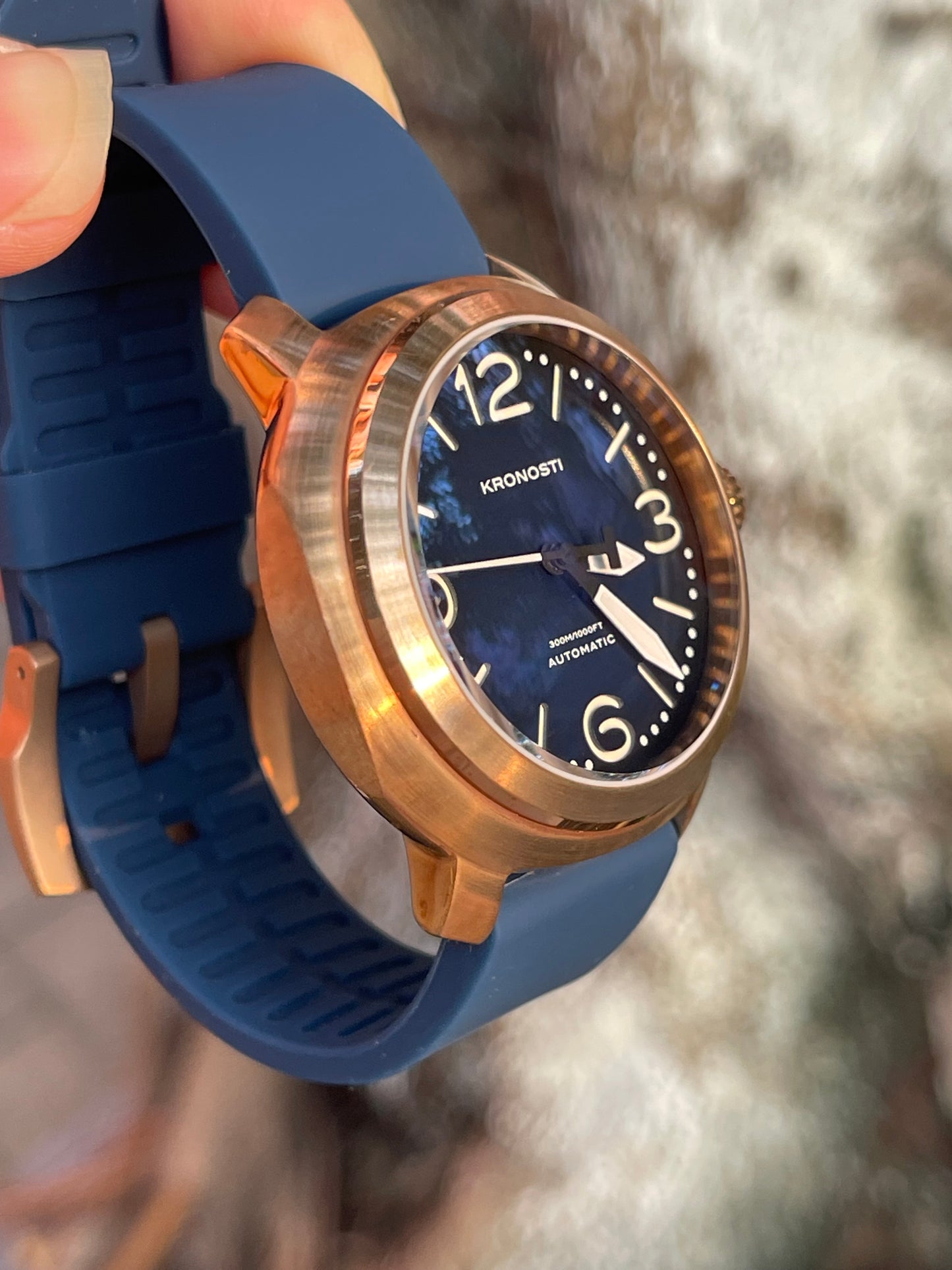 KRONOSTI Voyager Horizon – Three-Hand Bronze