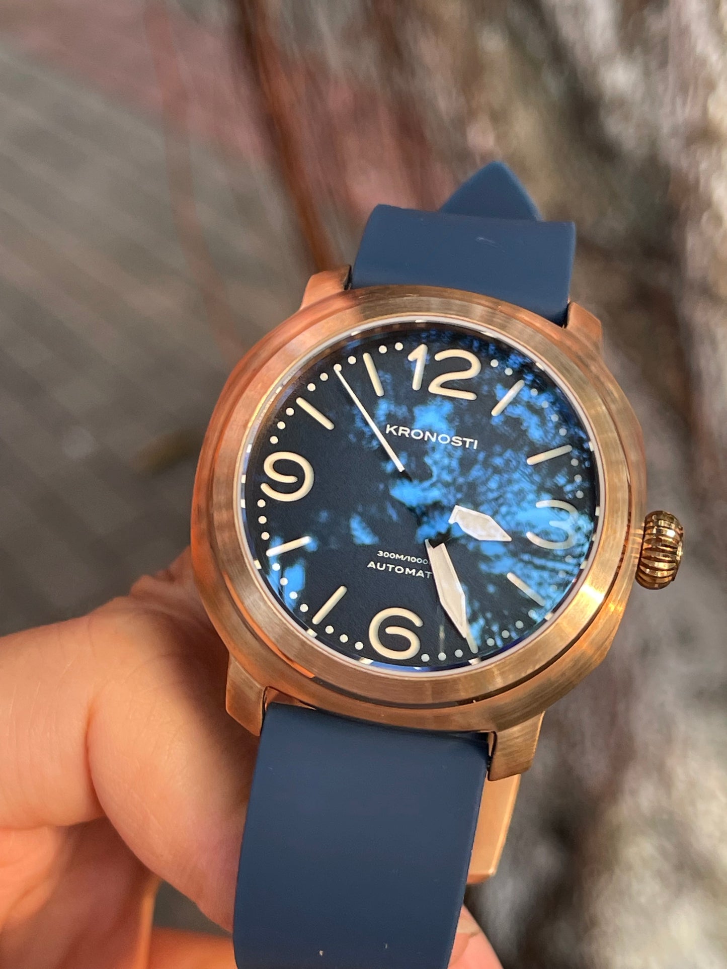 KRONOSTI Voyager Horizon – Three-Hand Bronze